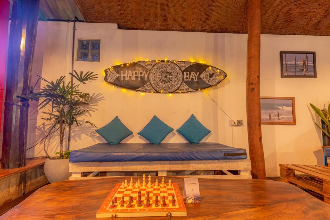 Happy Bay Hotel เวลิกามา ภายนอก รูปภาพ